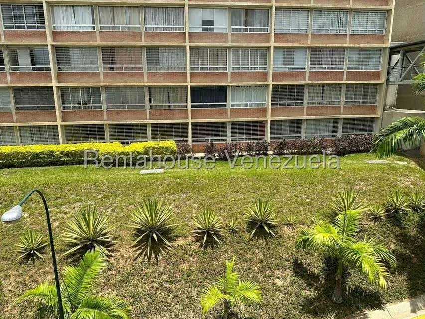Apartamento (1 Nivel) en Alquiler en El Encantado, Distrito Metropolitano - 27