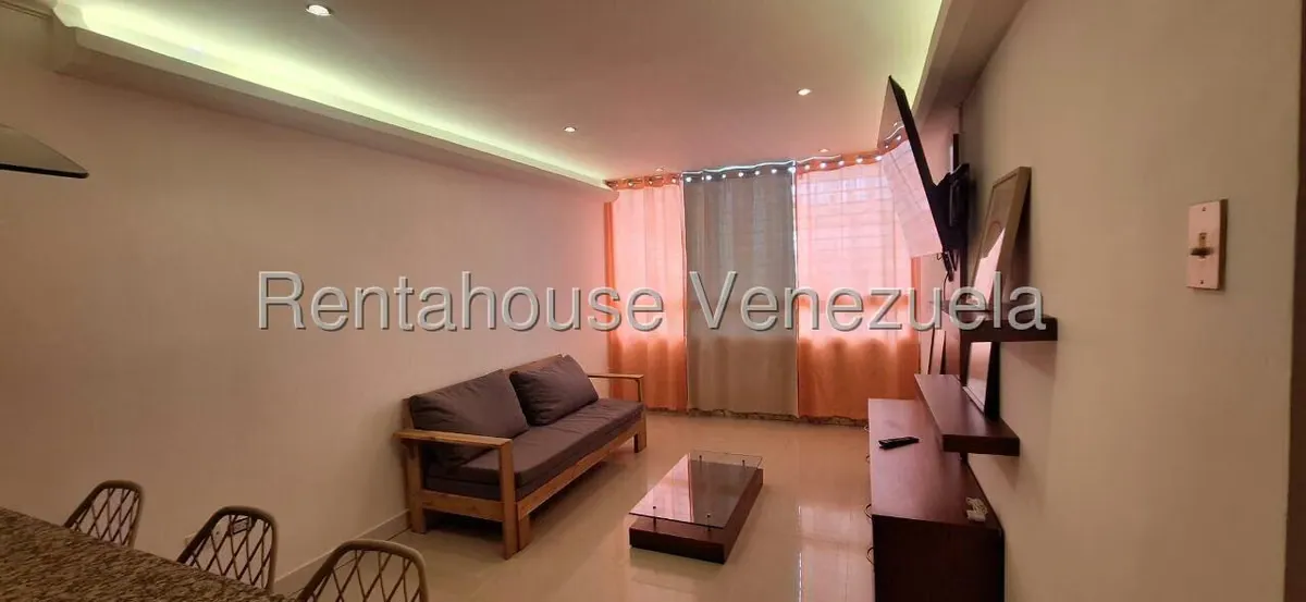 Apartamento (1 Nivel) en Alquiler en El Encantado, Distrito Metropolitano - 4