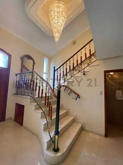Venta de casa ubicada en exclusiva zona residencial - 8