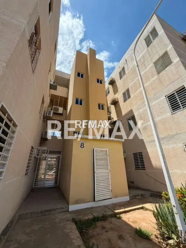 EN VENTA APARTAMENTO EN EL CONJUNTO RESIDENCIAL VILLA LUNA.