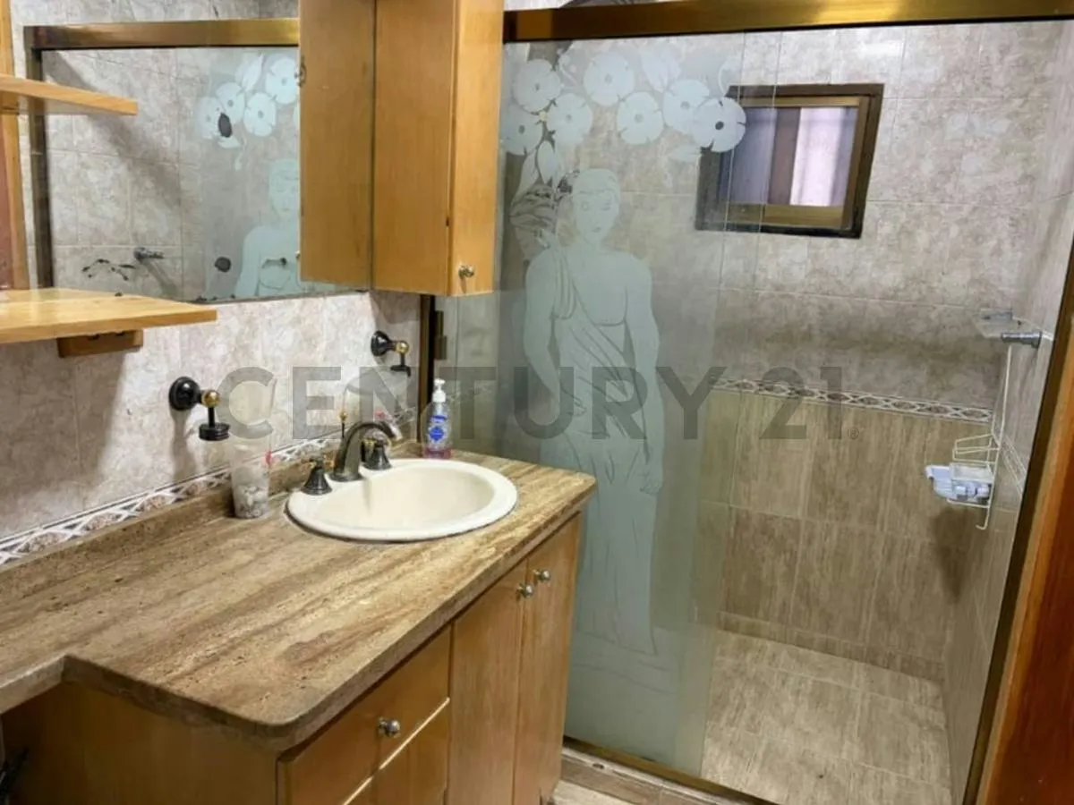 Casa en venta en Las Veredas de Coche · 273 m² · 5 hab · 4 puestos techados - 14