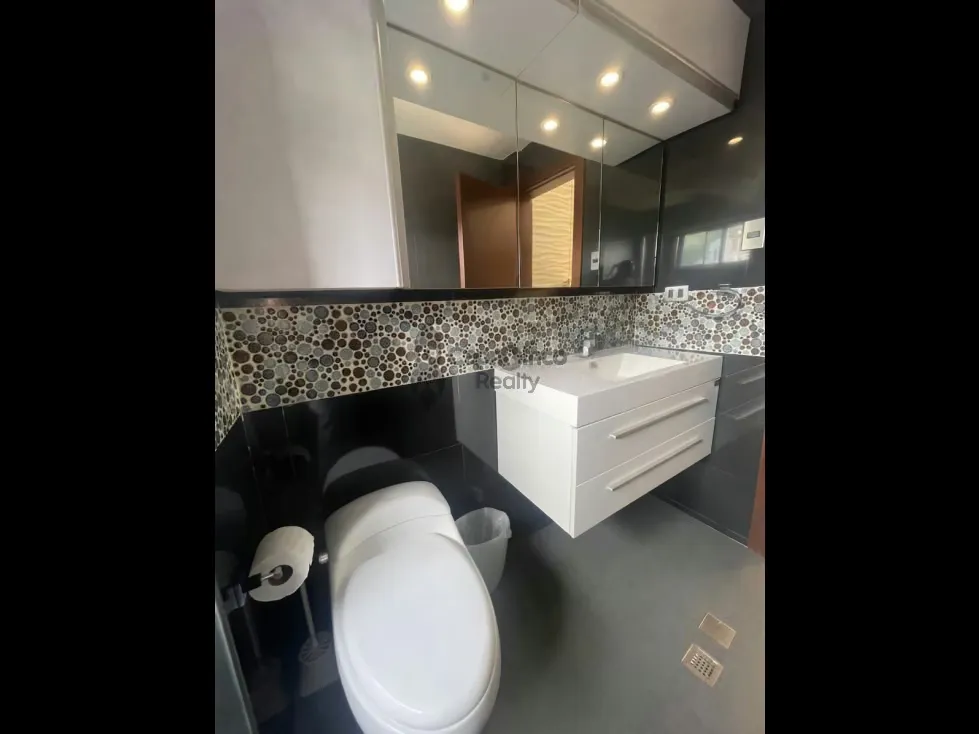 Exclusivo Apartamento en la Urbanización El Parral TCL A 10302319 - 8