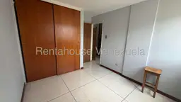 View 25