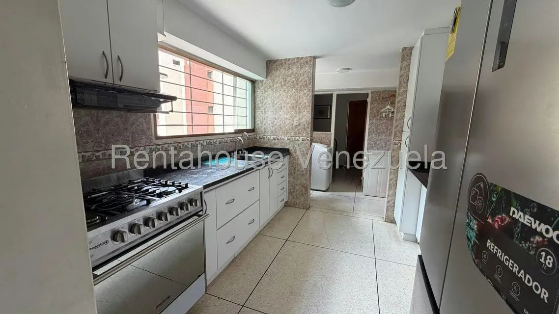 Apartamento (1 Nivel) en Venta en Colinas de Bello Monte, Distrito Metropolitano - 5