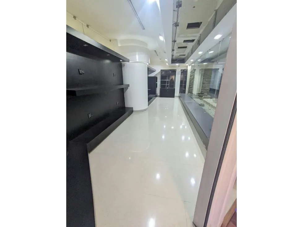 Vendo oficina 600m2 La Castellana 3460 - 11