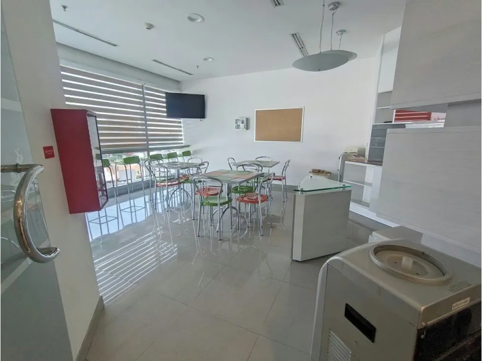 Vendo oficina 600m2 La Castellana 3460 - 4