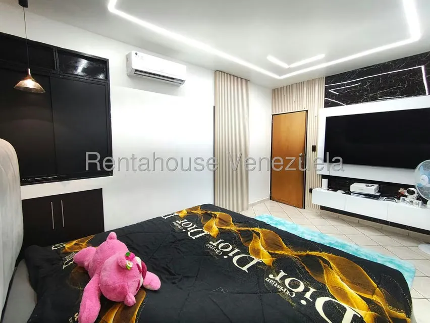Apartamento (Duplex) en Venta en Los Caobos, Carabobo - 24