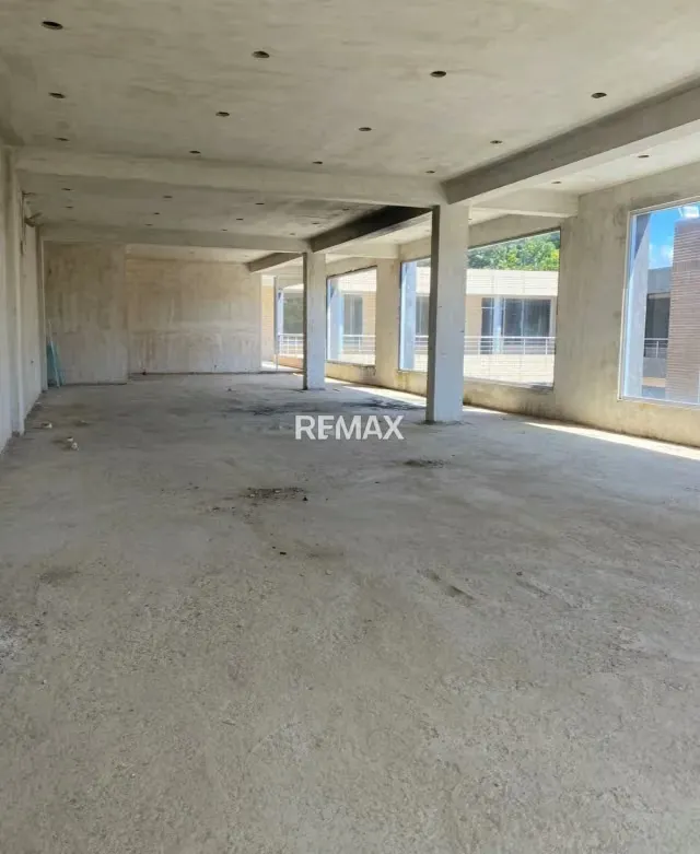 En VENTA local comercial en San Diego 133 mtrs en el CC Corso Express - 5