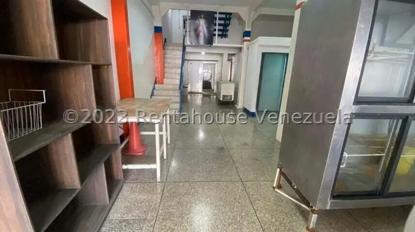 Local Comercial en Alquiler en Zona Este, Lara - 11
