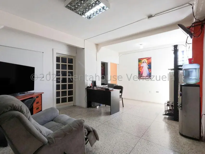 Local Comercial en Alquiler en Zona Este, Lara - 30