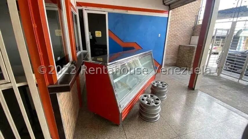 Local Comercial en Alquiler en Zona Este, Lara - 8