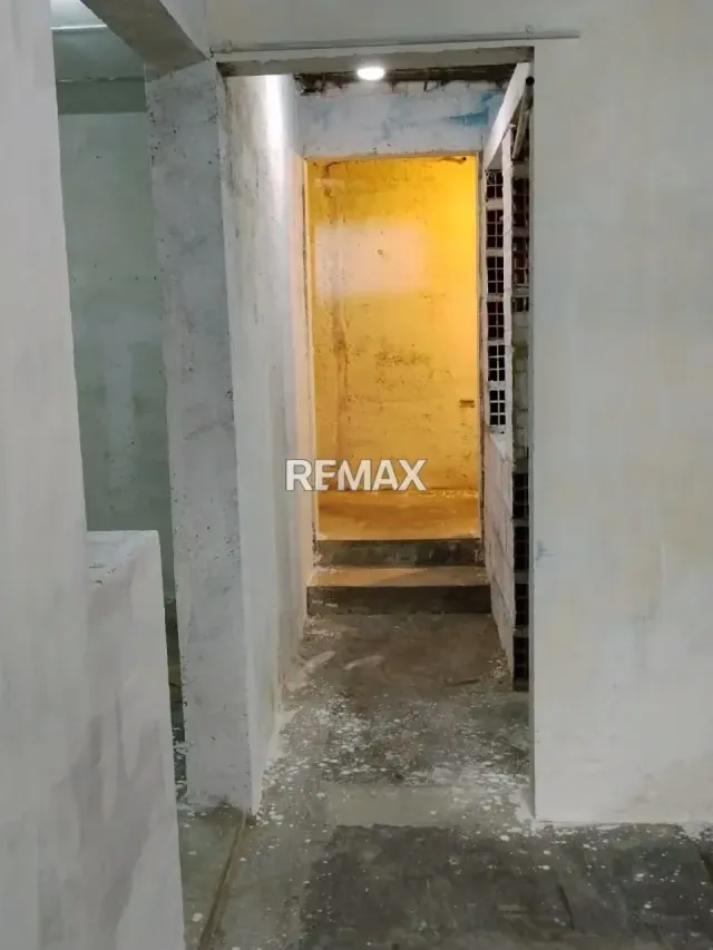 Casa Comercial en Alquiler Naguanagua - 3