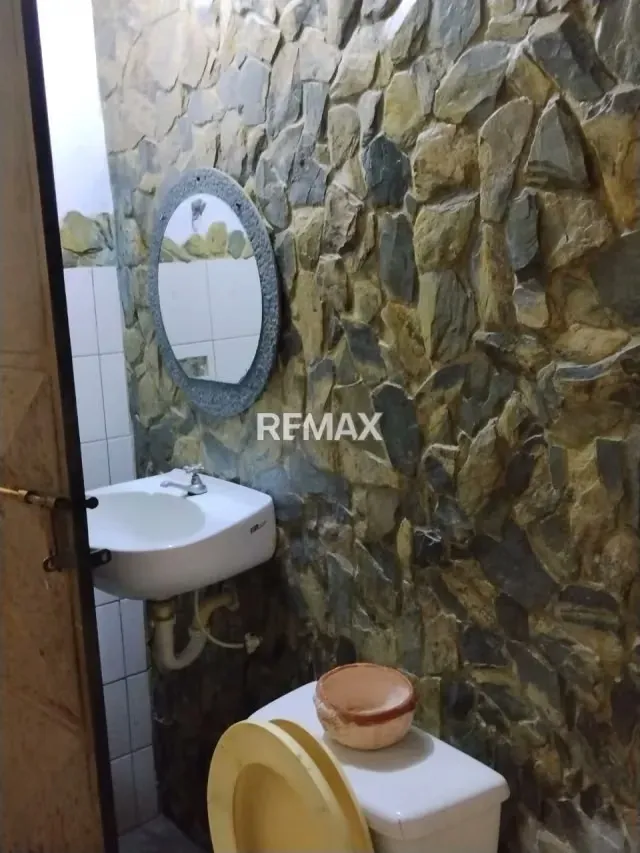 Casa Comercial en Alquiler Naguanagua - 10