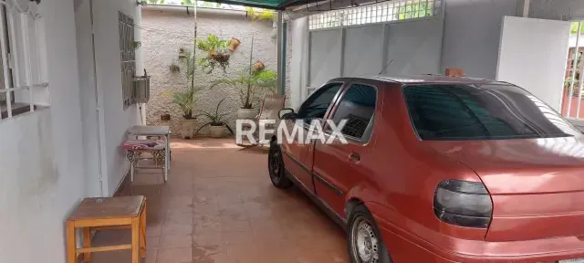 Casa en venta en La hoyada, callejón Rafael Urdaneta de oportunidad - 2