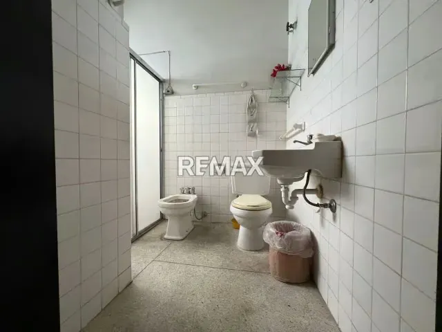 CASA COMERCIAL EN VENTA EN LA ARBOLEDA - 7