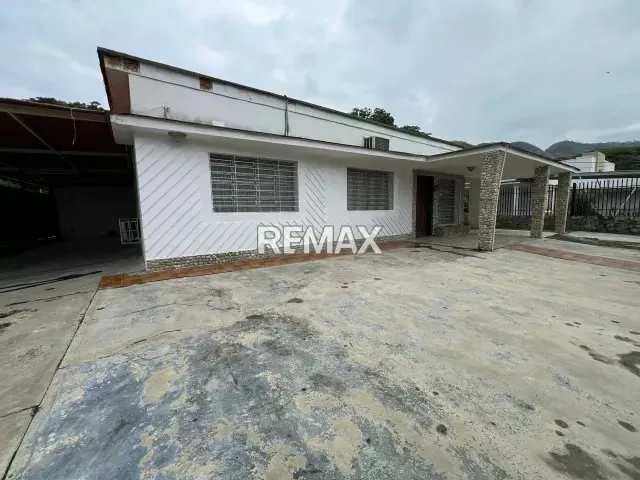 CASA COMERCIAL EN VENTA EN LA ARBOLEDA - 9