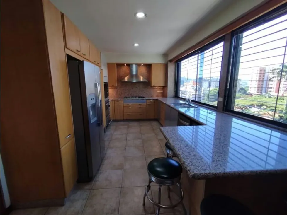 Alquilo apartamento PH 424m2 Los Chorros 9378 - 7
