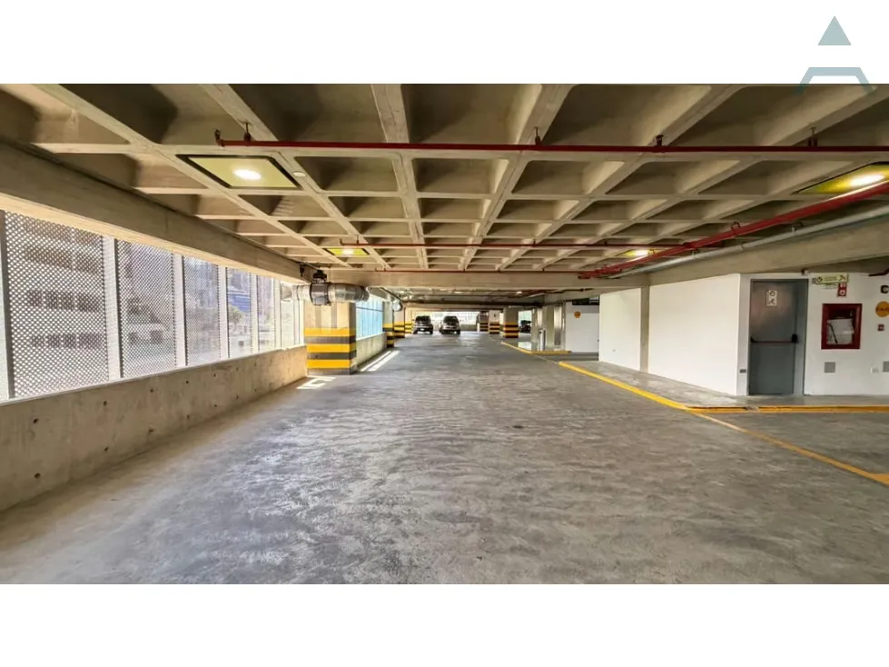 Se vende/alquila Oficina 200m² 2b/4p Las Mercedes - 9