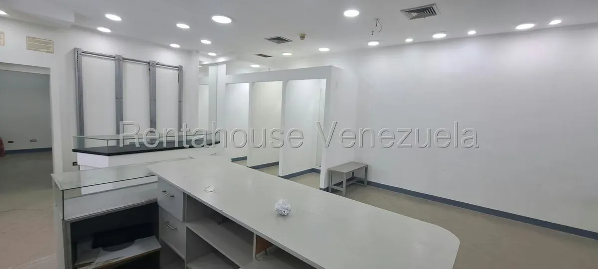Local Comercial en Venta en Parroquia Catedral, Distrito Metropolitano - 3