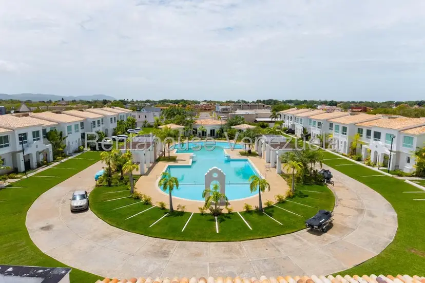 Casa (Duplex) en Venta en Puerto Encantado, Miranda