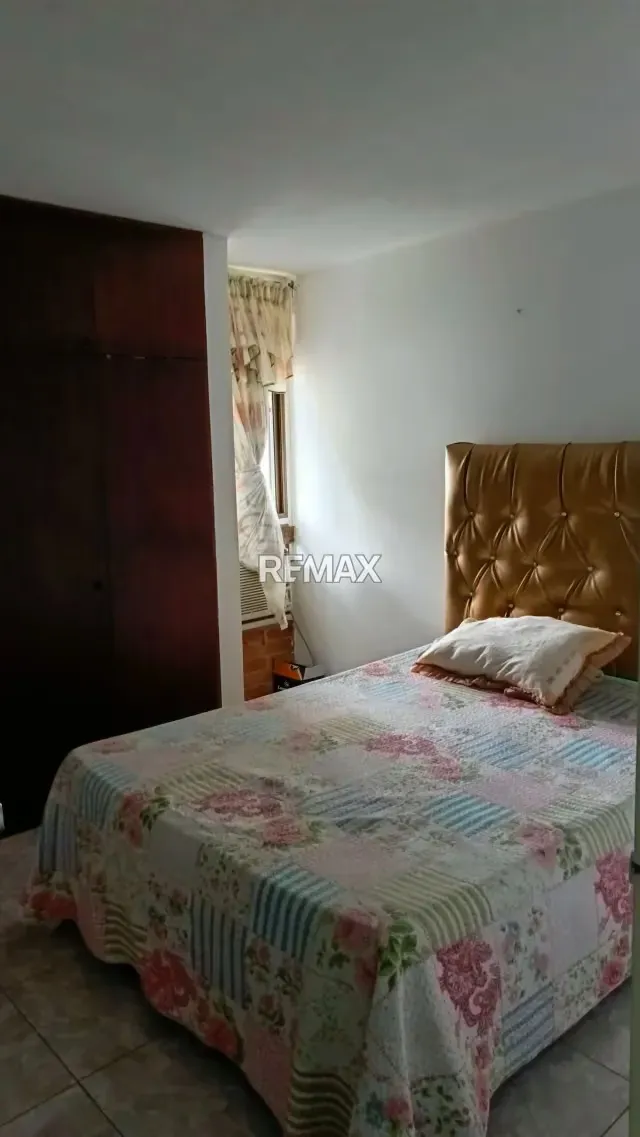 Este impecable apartamento en venta combina comodidad y una ubicación privilegiada..! - 12
