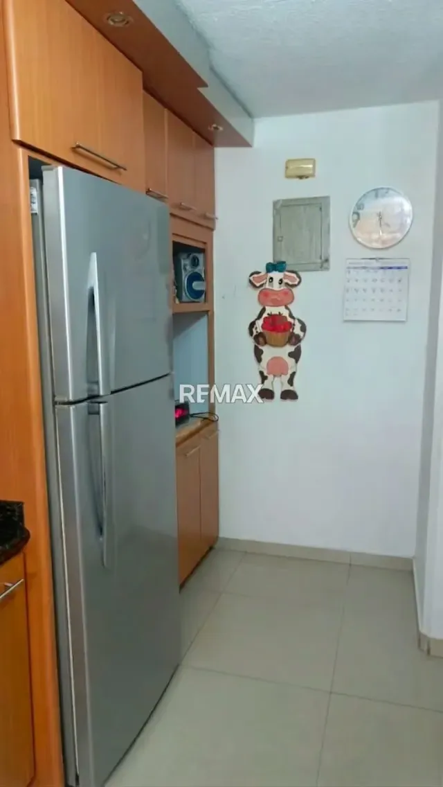 Este impecable apartamento en venta combina comodidad y una ubicación privilegiada..! - 5