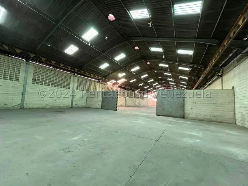 Local Comercial en Alquiler en Zona Industrial La Hamaca, Aragua - 13