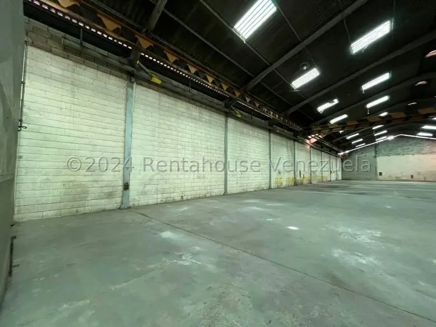 Local Comercial en Alquiler en Zona Industrial La Hamaca, Aragua - 10