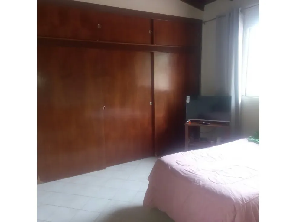 VENTA CASA LOS TEQUES SAN OMERO 564 M2, 4 HAB, 2 BAÑOS, 2 P/E - 11