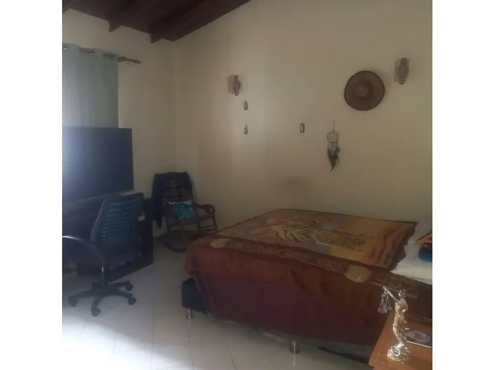 VENTA CASA LOS TEQUES SAN OMERO 564 M2, 4 HAB, 2 BAÑOS, 2 P/E - 9