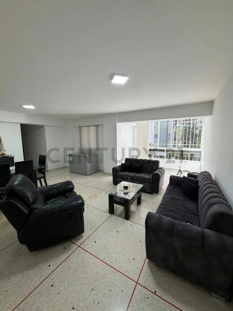 partamento En Venta En Montalban II 145mts2 4ha/3ba/1pe - 4