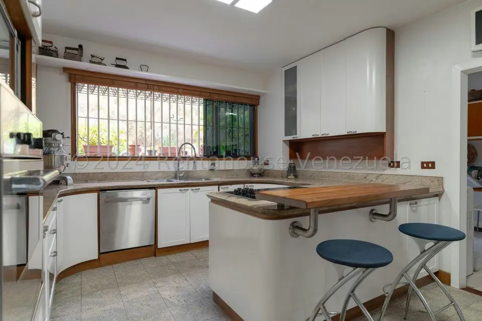 Apartamento (1 Nivel) en Venta en Colinas del Tamanaco, Distrito Metropolitano - 41