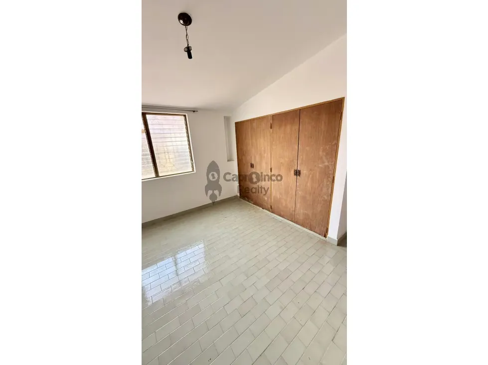 CASA A REMODELAR EN CALLE CERRADA CON VIGILANCIA TCL C 10266475 - 2