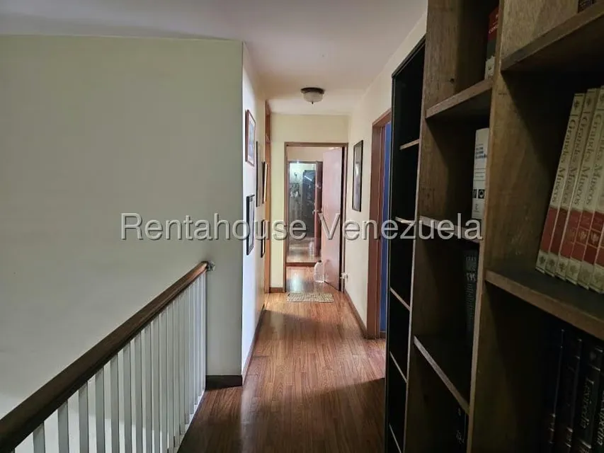 Apartamento (1 Nivel) en Venta en Colinas de La California, Distrito Metropolitano - 14