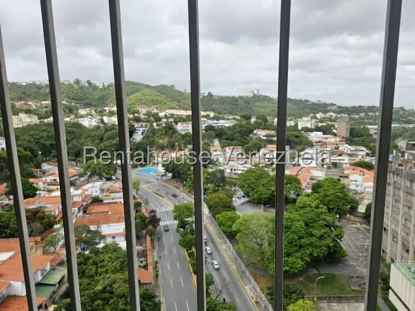 Apartamento (1 Nivel) en Venta en Colinas de La California, Distrito Metropolitano - 37