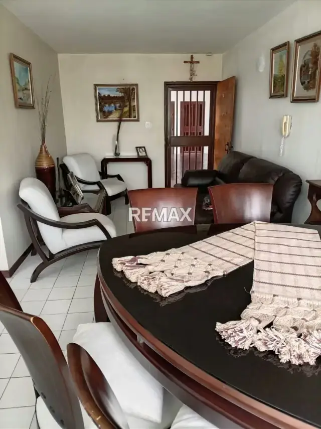 APARTAMENTO EN VENTA URBANIZACION LOS CARDONES