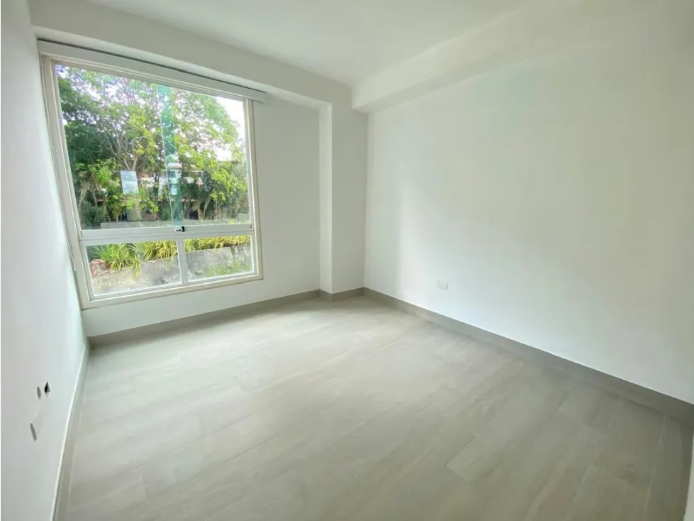 Se alquila Apto 149m² 3h+s/2.5b+s/2p La Lagunita - 2