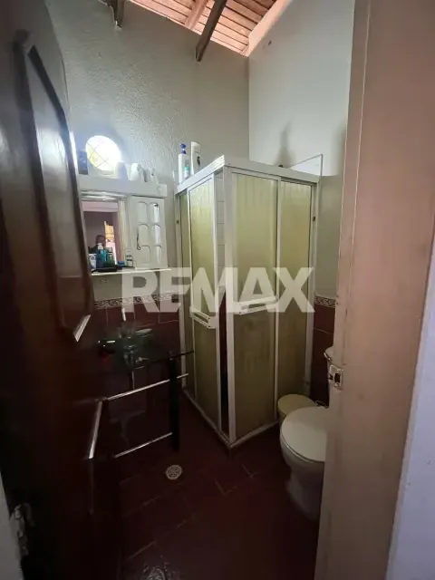Bella amplia y cómoda propiedad en zona exclusiva de Araure - 11