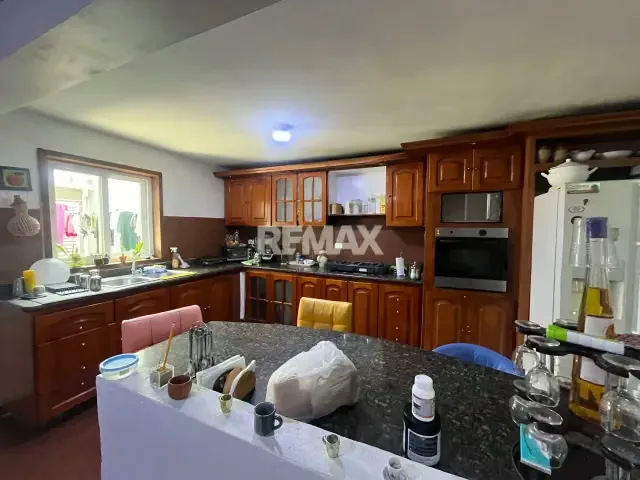 Bella amplia y cómoda propiedad en zona exclusiva de Araure - 3