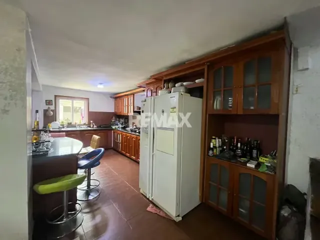 Bella amplia y cómoda propiedad en zona exclusiva de Araure - 4