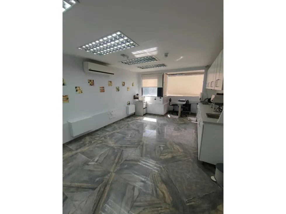 Vendo oficina 92m2 La Castellana 2869 - 19