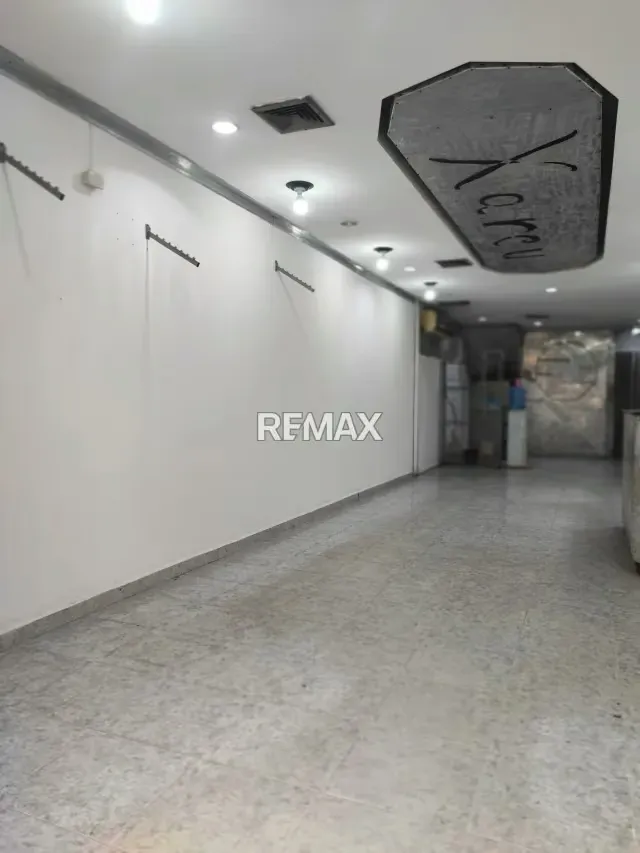Local comercial en venta en el centro de valencia - 2