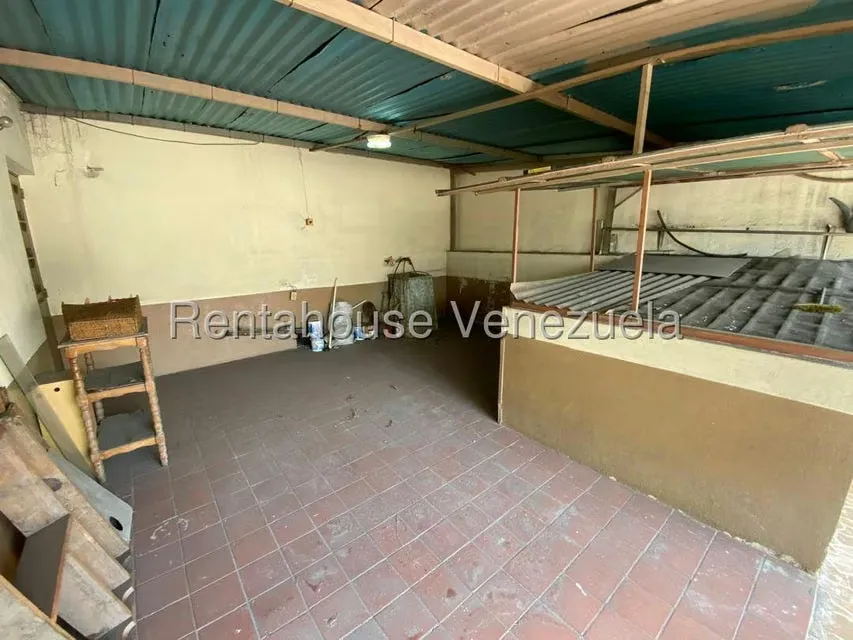 Casa (Multipes Niveles) en Alquiler en Catia, Distrito Metropolitano - 17