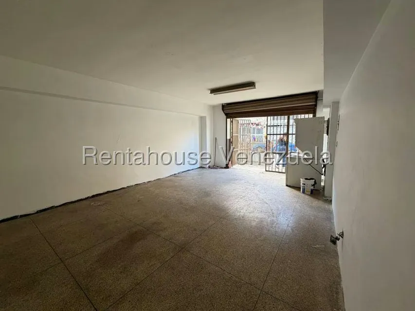 Casa (Multipes Niveles) en Alquiler en Catia, Distrito Metropolitano - 22