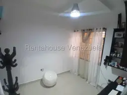 View 16