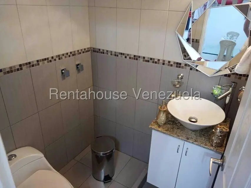 Townhouse (Duplex) en Venta en Avenida los Proceres, Merida - 19