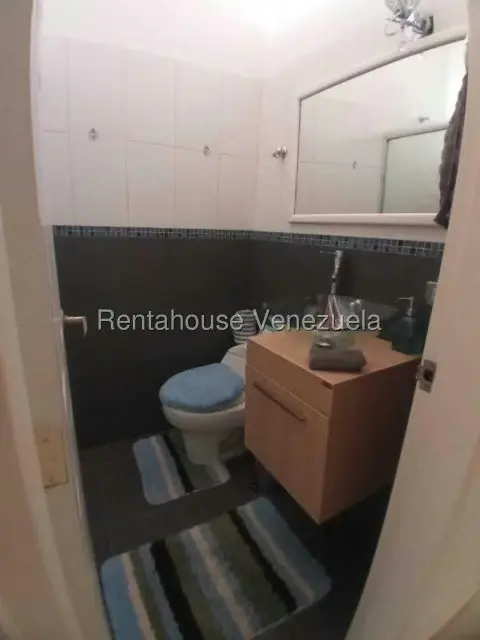 Townhouse (Duplex) en Venta en Avenida los Proceres, Merida - 69