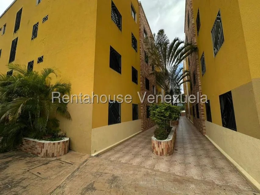 Apartamento (1 Nivel) en Alquiler en El Limon, Aragua - 27