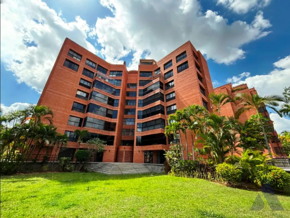 Alquilo apartamento 186m2 Colinas de Valle Arriba 5825