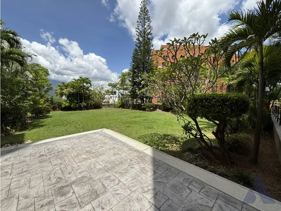 Alquilo apartamento 186m2 Colinas de Valle Arriba 5825 - 24